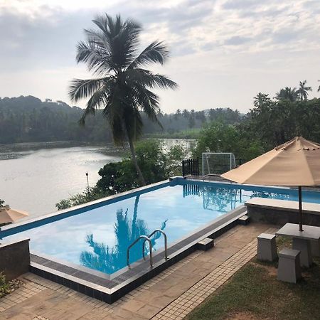 Lotus Villa Holiday Resort Matara Exterior photo